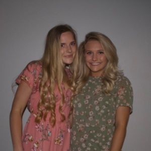 Meet your Posher, Mollie